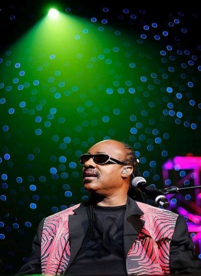 Stevie Wonder, Perfectionist and with his own light