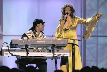 diva Whitney Houston & Genius Stevie Wonder